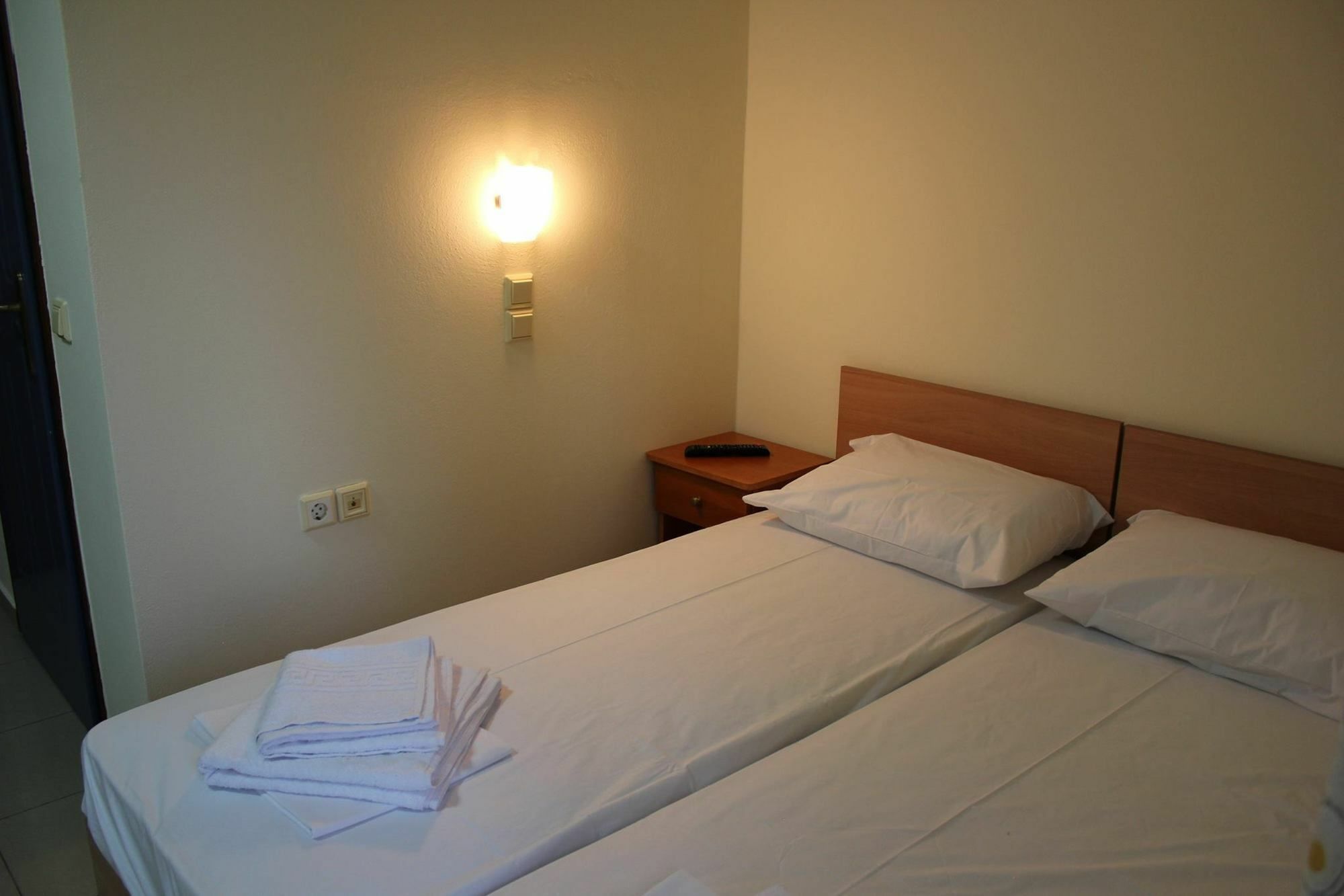 Helen Apartments Rethymno Exterior foto